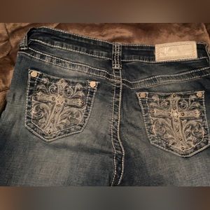 Affliction size 29 women’s long boot cut
